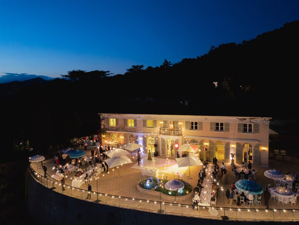 0124_A&C_Wed_0206449