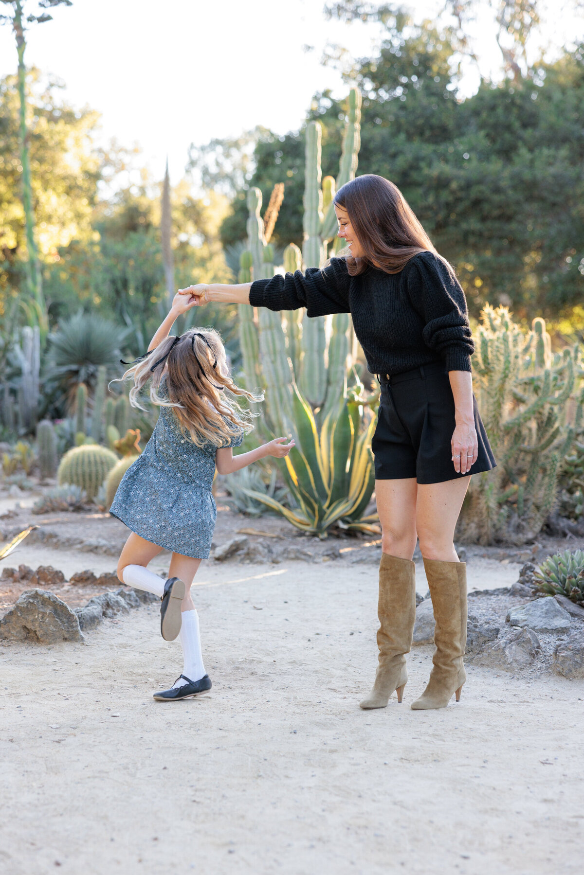 Best SF peninsula photographer, best family photographer in silicon valley, mini sessions at arizona cactus garden