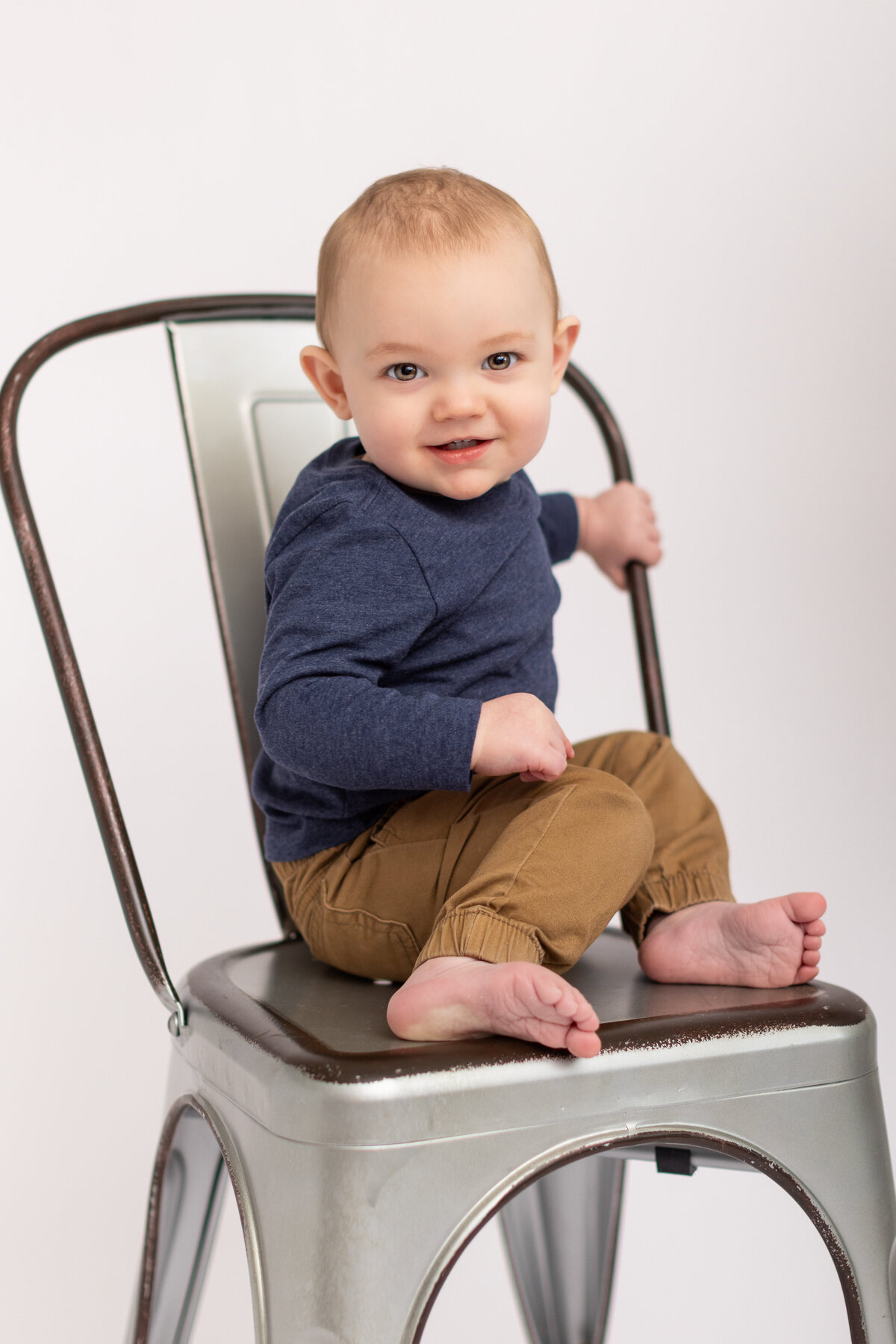 Brighton-Michigan-studio-portrait-photographer-anadalai-photography