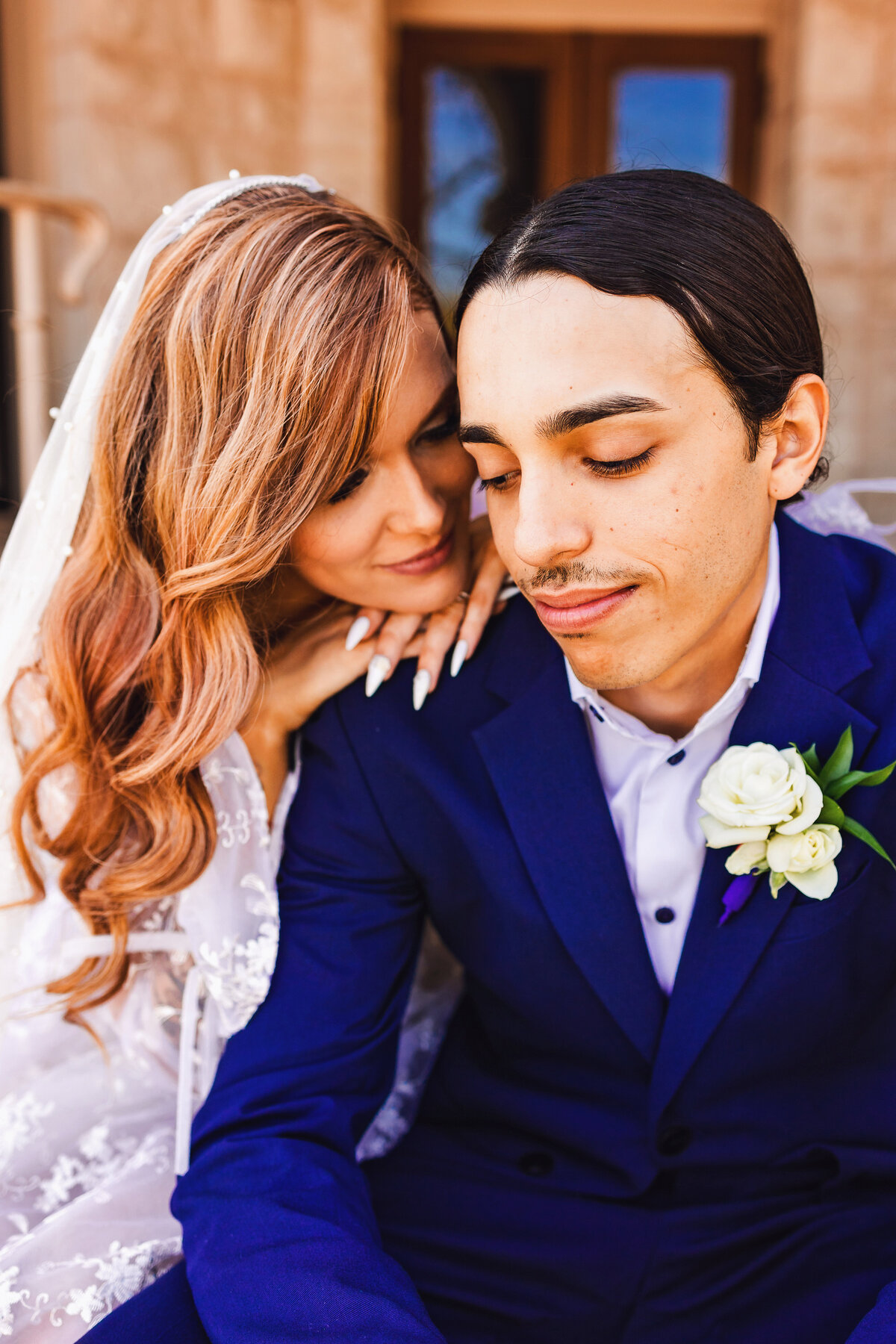 Embrace the adventure that awaits with a downtown courthouse elopement in Texas. Bursting with colors, love, and the freedom to create your unique story together.