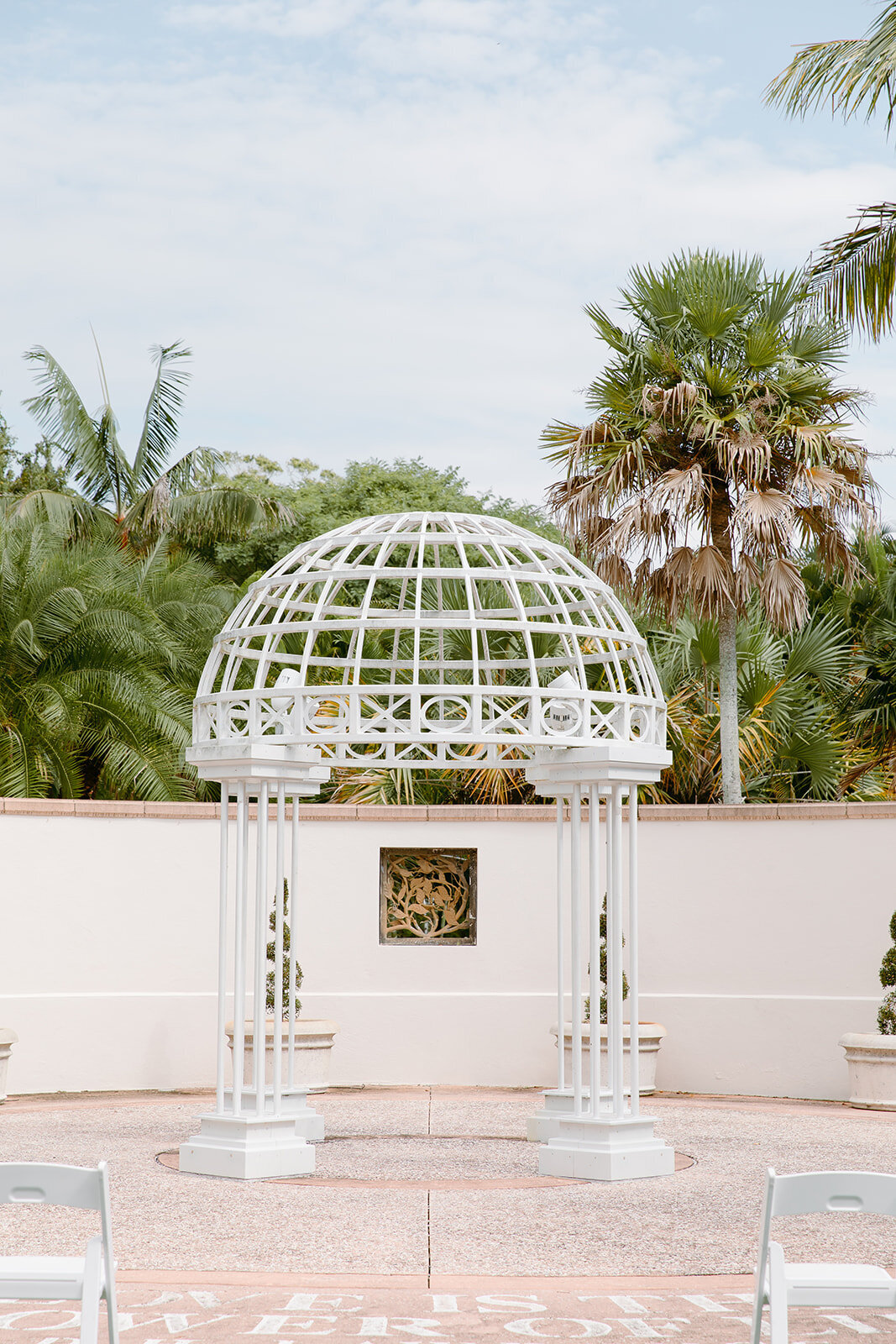 Jessica-Cruz-Photo-Elopement-Florida-Botanical-Gardens-Chantilly-Chic-13