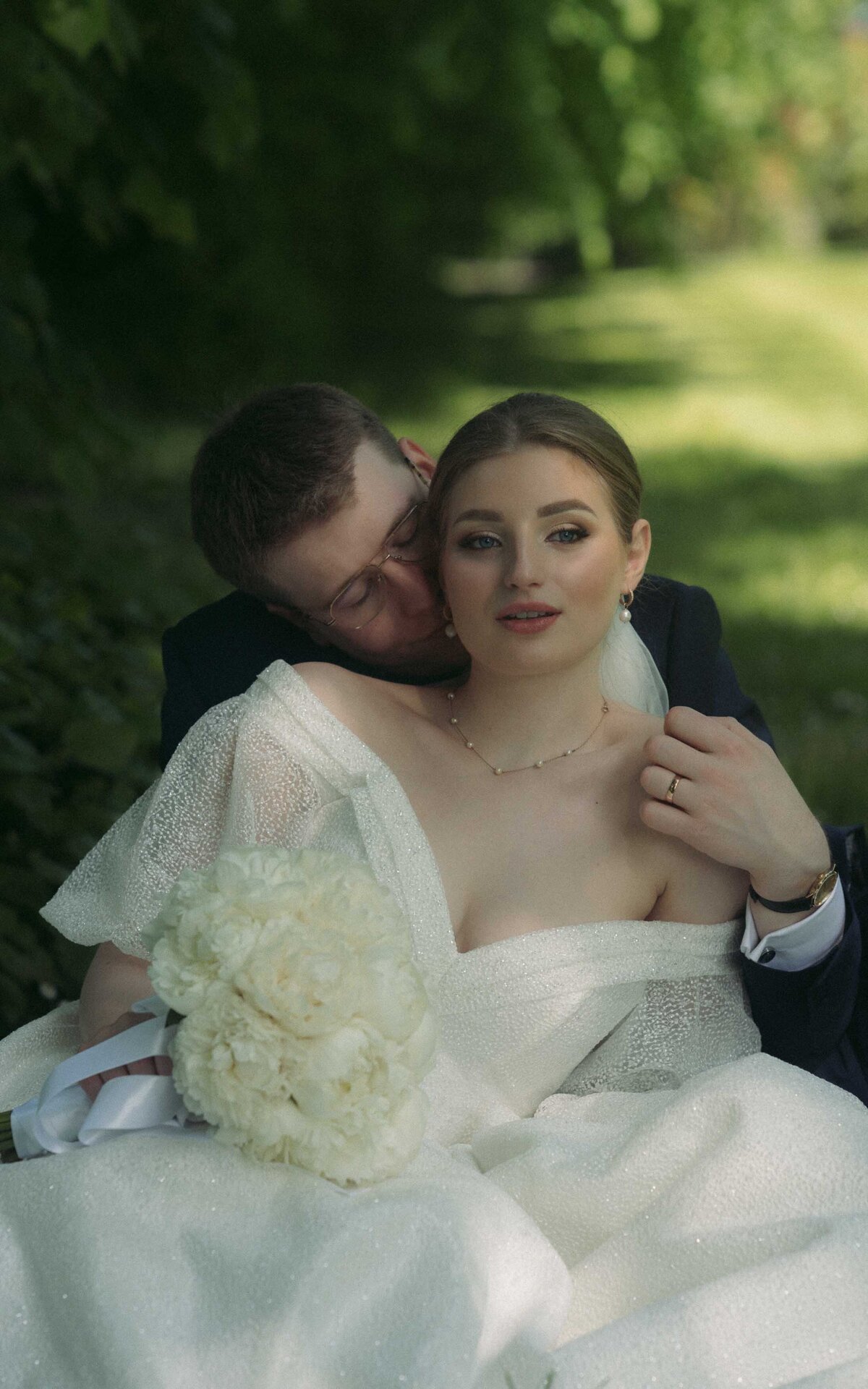 Beautiful couple photography that captures the chemistry and connection between you and your partner.