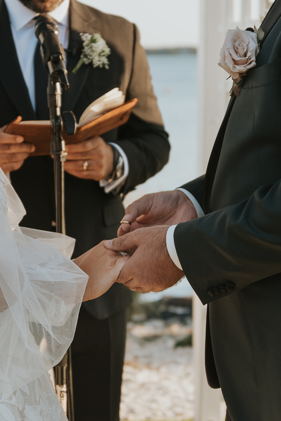 ANDREA-NICK-FALL-PECONIC-BAY-YACHT-CLUB-WEDDING_PHOTOS_BY_MARIA_B_LUNG_0760