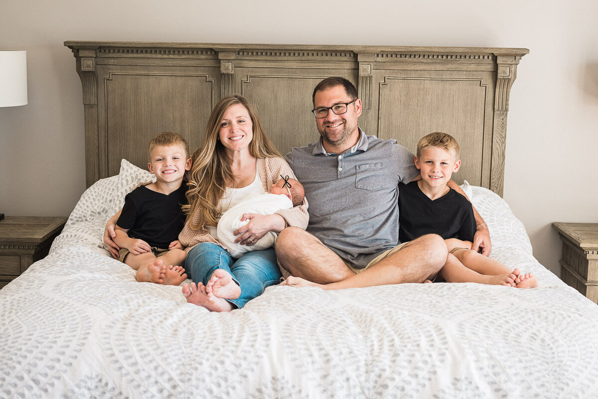 carmel-indiana-family-photographer-fall-golden-hour-1