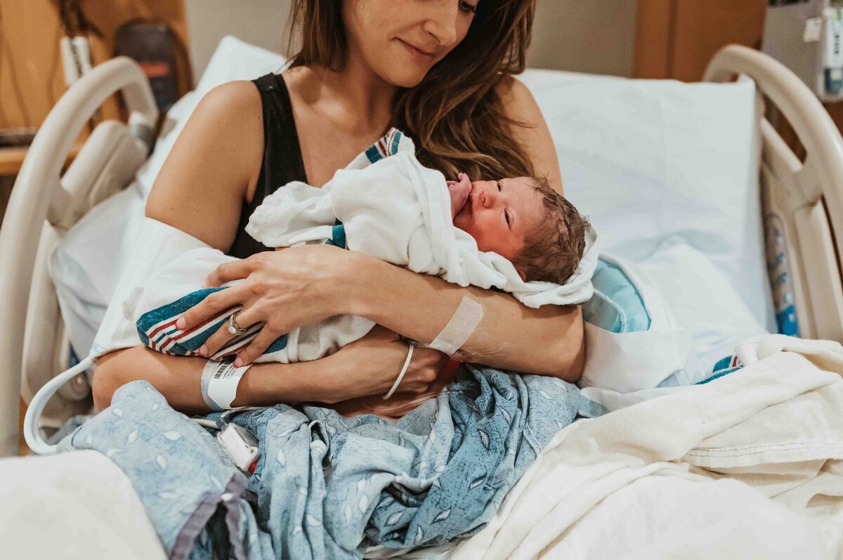magee-womens-hospital-birth-photographer-51