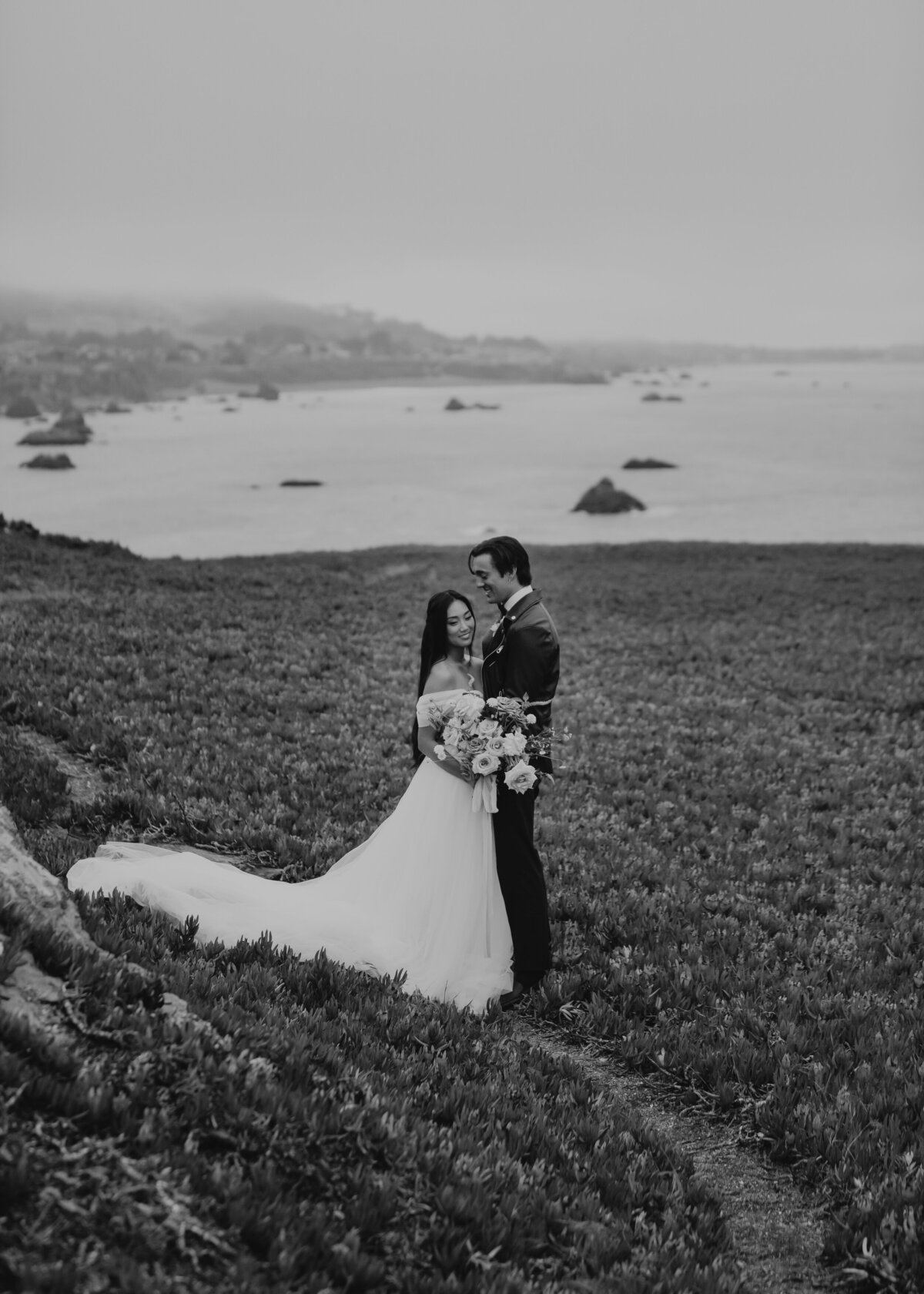 07312021_Chris+KaylaElopement_BodegaBayCA_AnjaJensenPhotography_105
