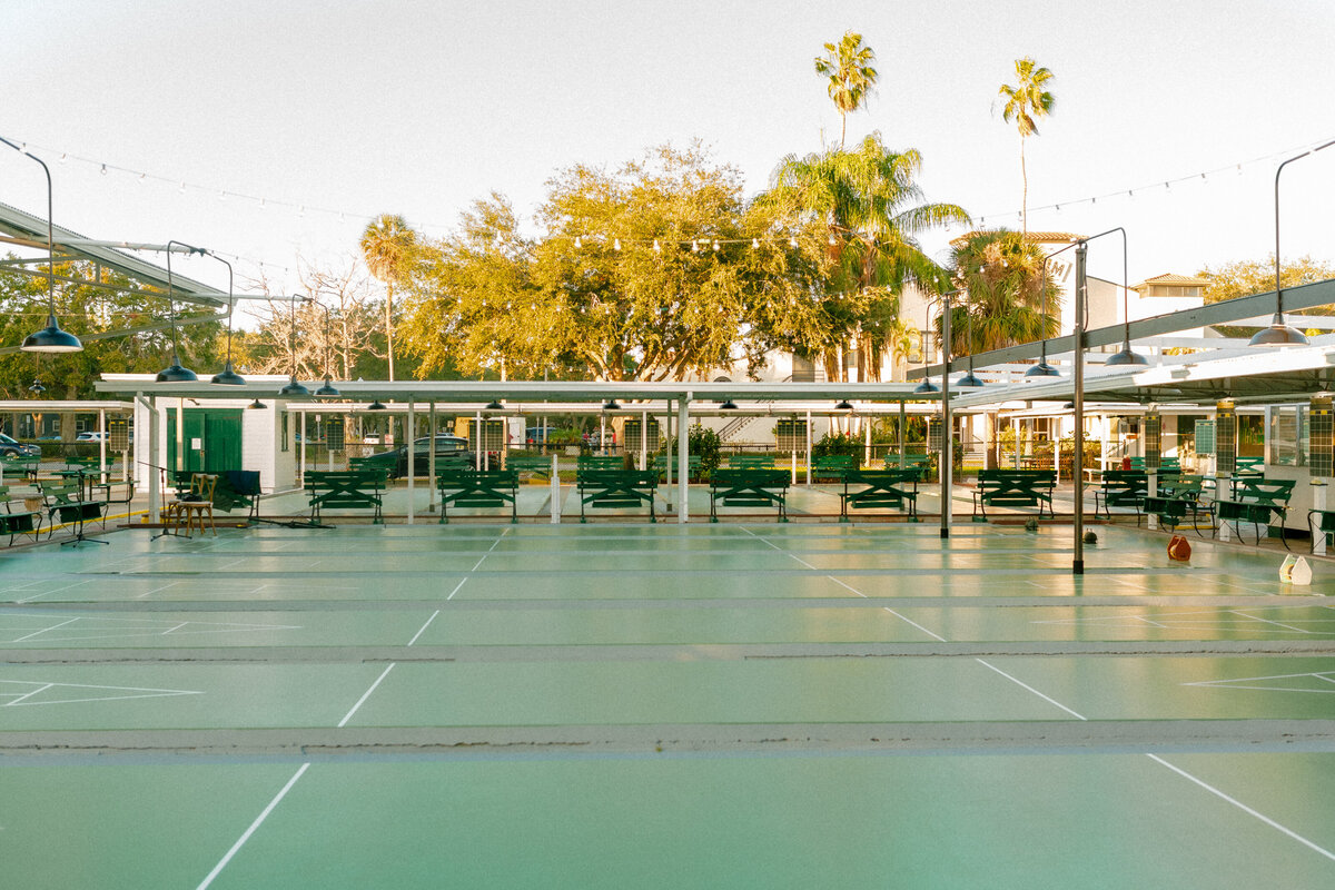 abby-weeden-photo-st-pete-shuffleboard-florida-elopement-chantilly-chic-celebrations-3