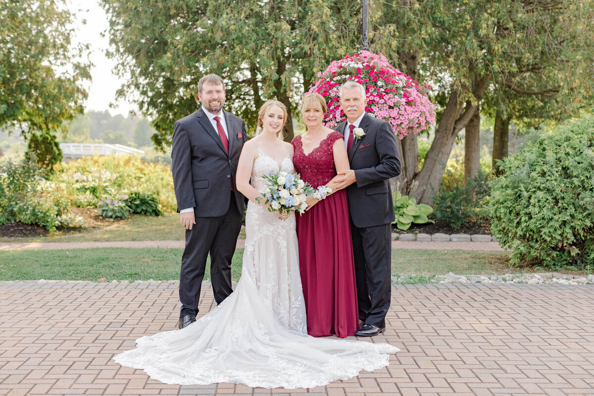 smoke-bomb-orchard-view-wedding-grey-loft-studio-2021-78