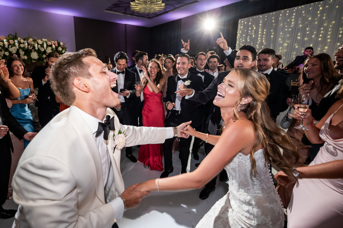 573_cr_Bob&DawnDavisPhotography