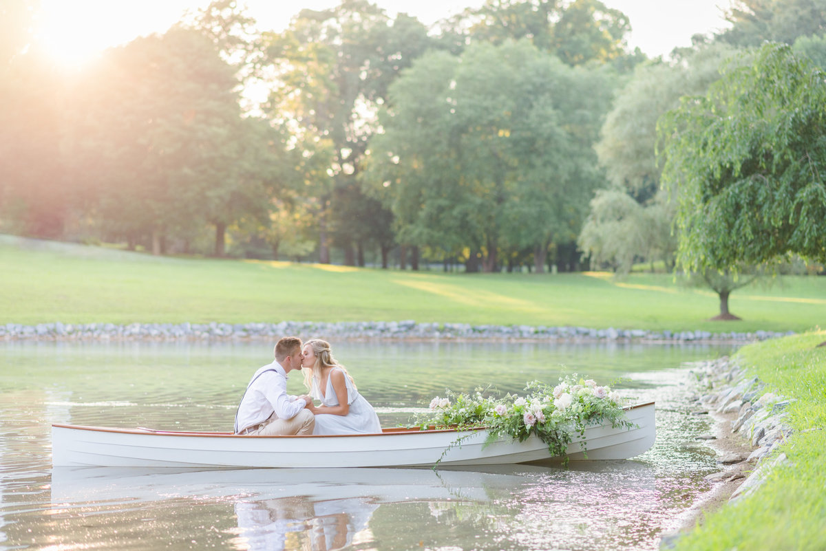 maryland's best wedding photographer canoe engagement shoot mary sarah photography  (3 of 3)
