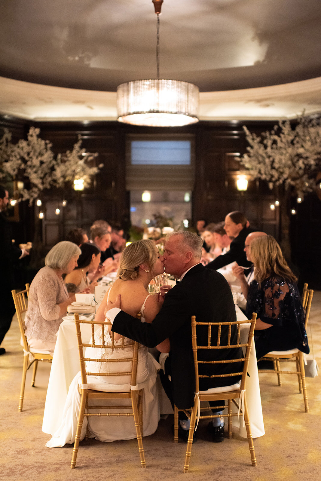minted-photography-okanagan-kelowna-destination-wedding-photographer-rick-maria-wedding-fairmont-chateau-frontenac-quebec-85