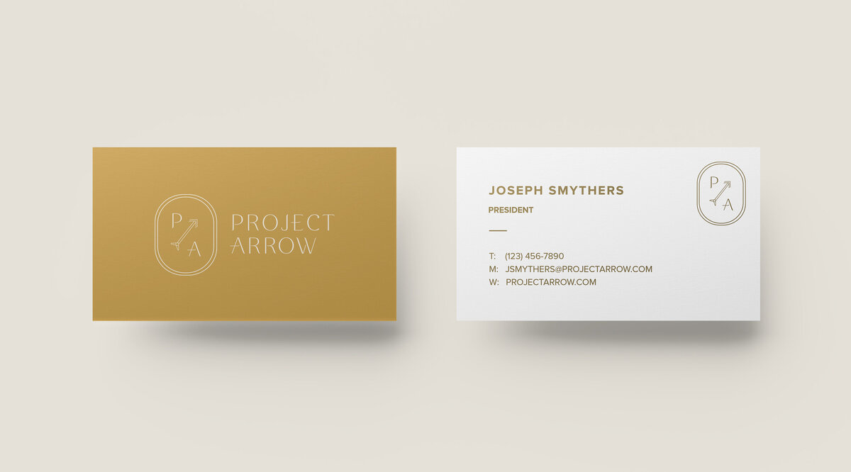 Logo1_BizCard_MockUp+