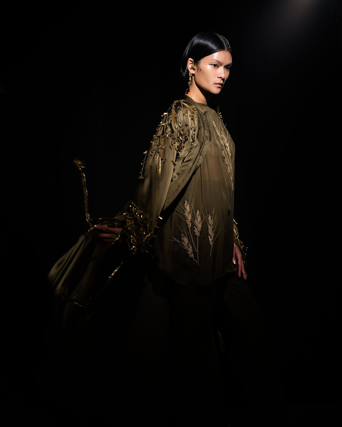 backstage at cucculelli shaheen ss25