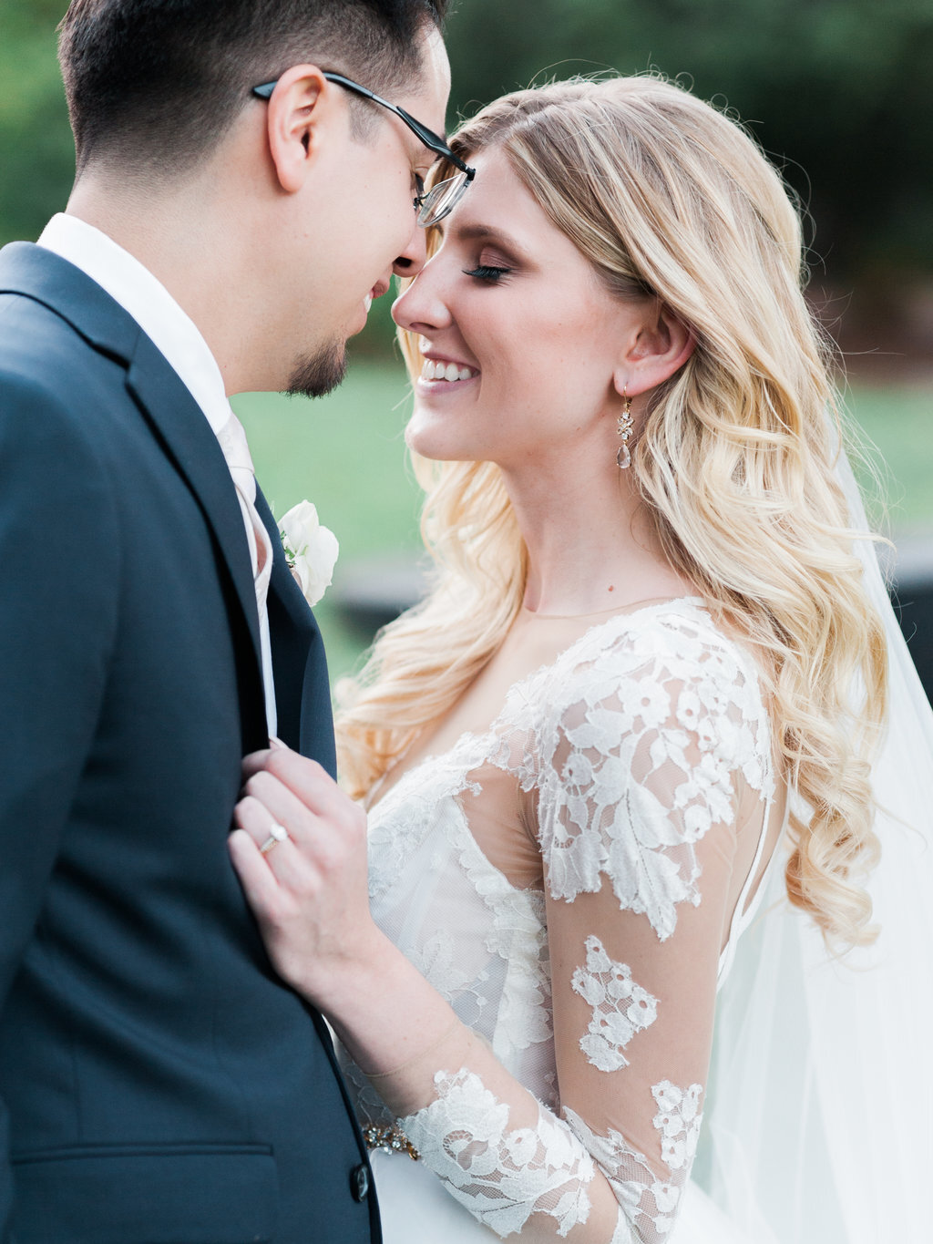 Kaitlyn+VictorMontalvoArtsCenterWeddingSneakPeeks0005