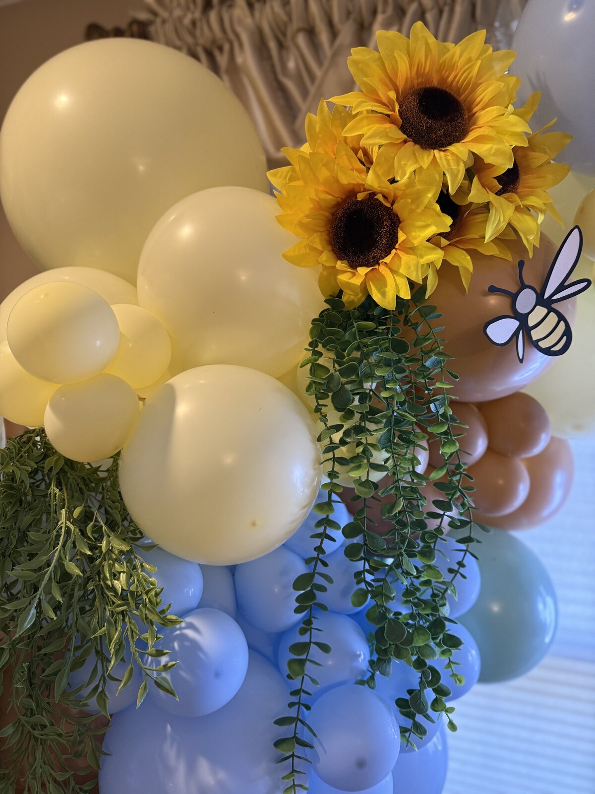 party decor - balloon installations - kids parties - Massachusetts -110