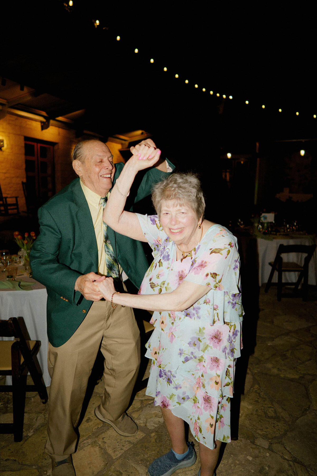 Esme&JacobWeddingPhotos_Previews_AustinWeddingPhotographer_HereafterFilms-96