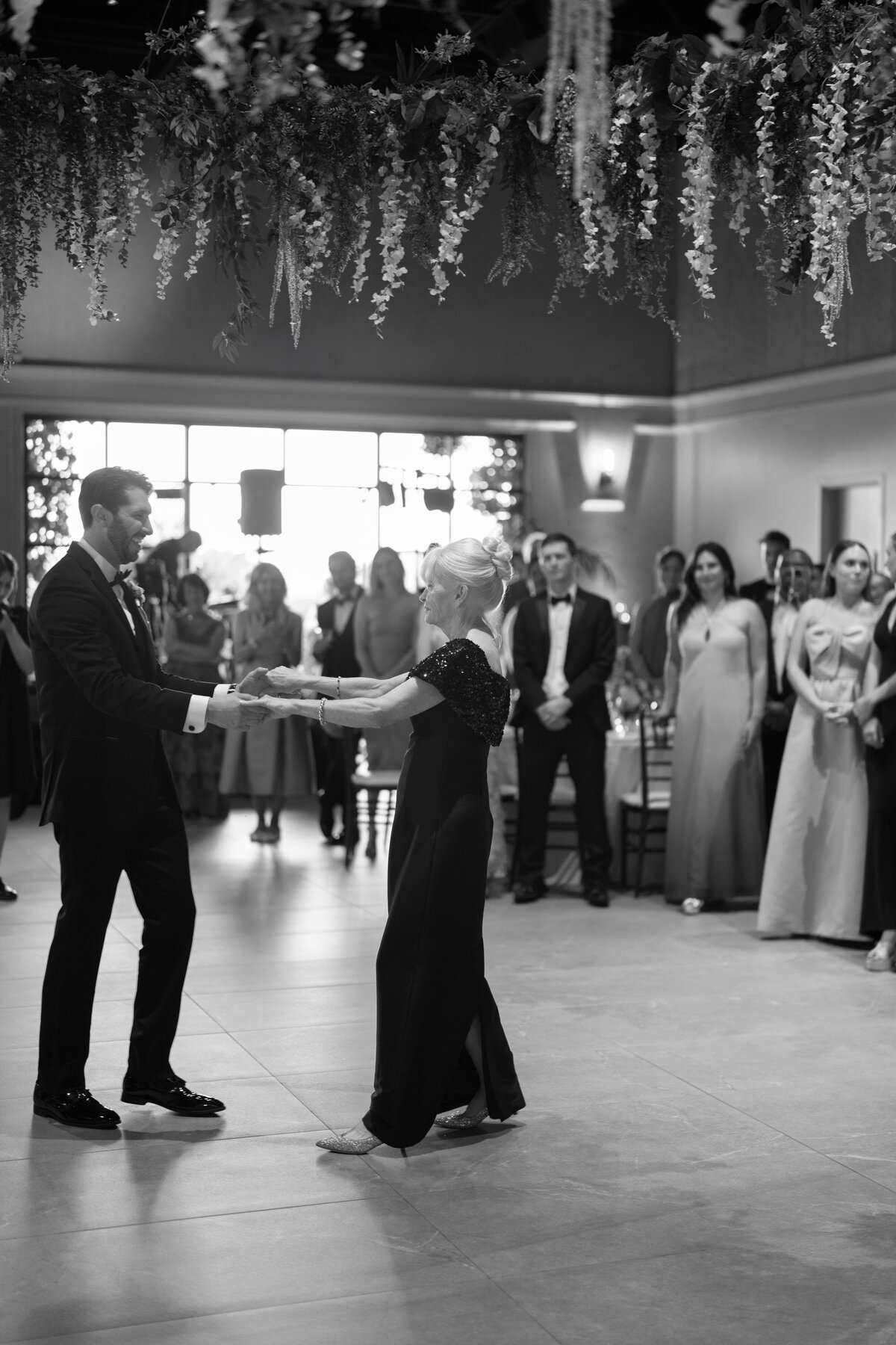 Lizzie Baker Photography _ Tori & Kevin Wedding _ 6.28.2025 _ California Wedding Photographer _ Sonoma Wedding Photographer _ California Winery Wedding Photographer-1072