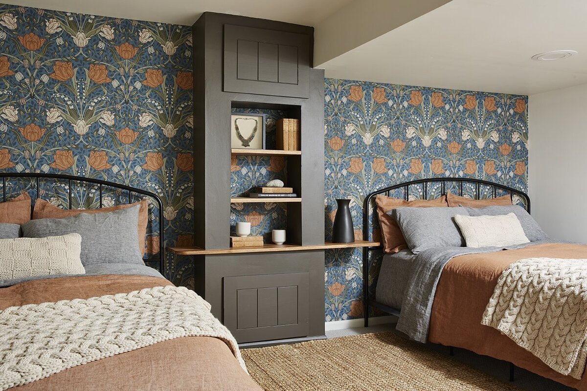b+10-Linden Hills Bold Beauty