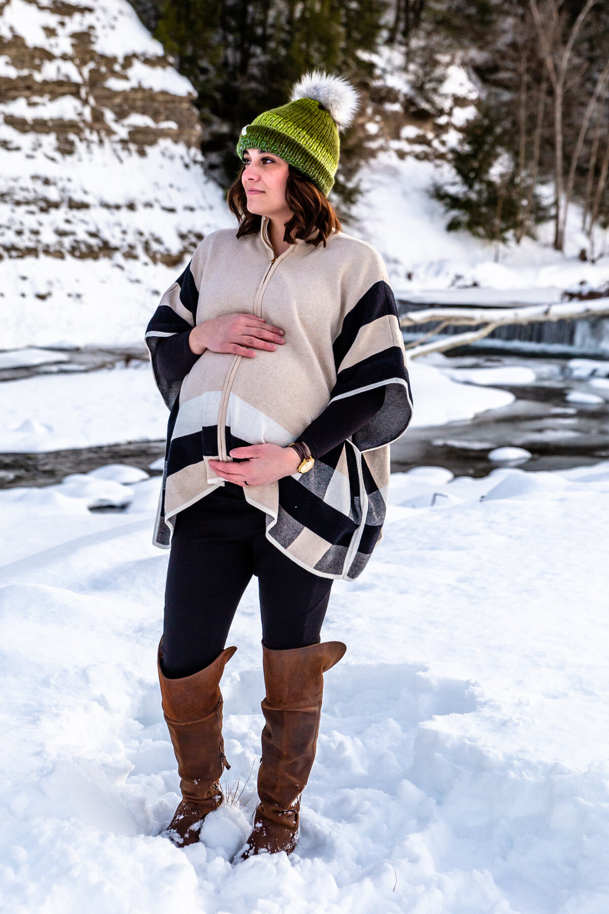 engagment photos caniston NY.jpg