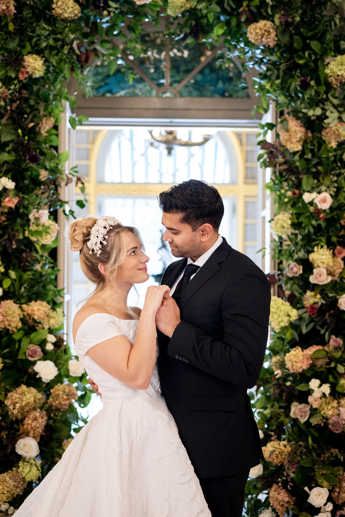 Larz Anderson House Wedding Luxury DC Wedding Day  - Haley Day Photo H+R-124