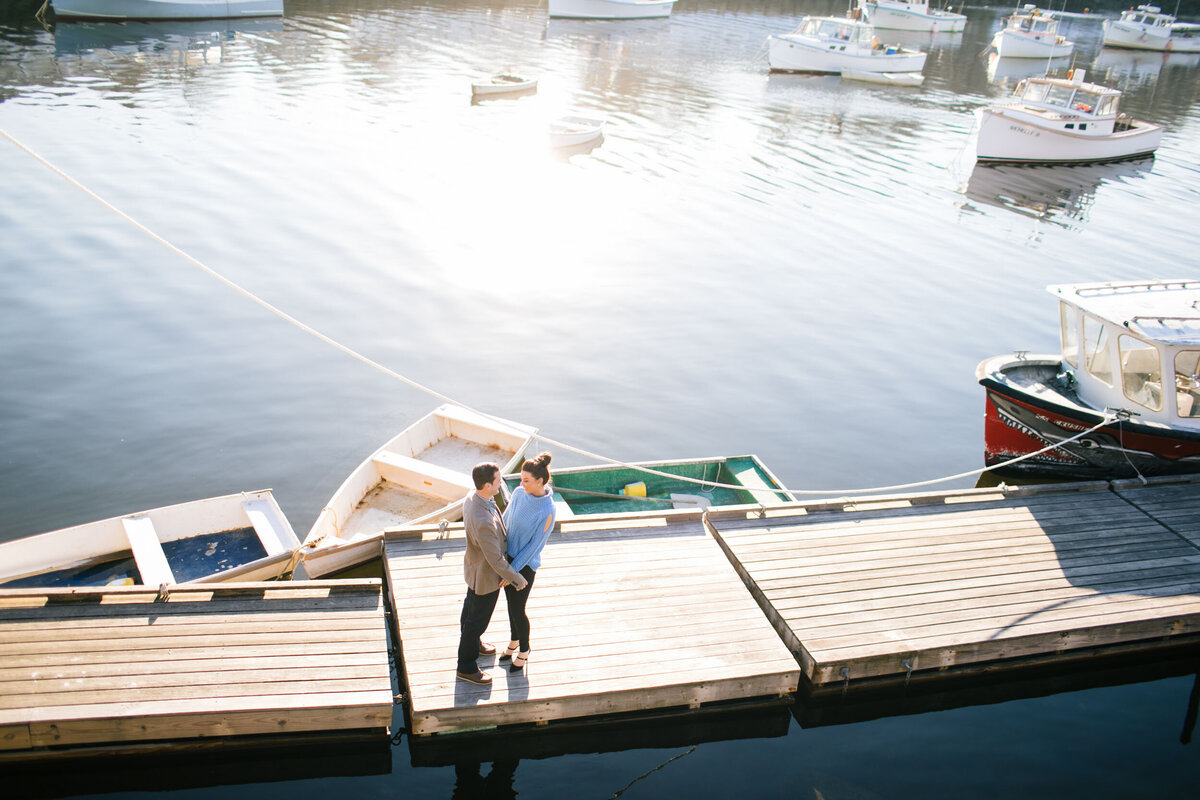 candid-boston-engagement-photographer-zev-fisher009