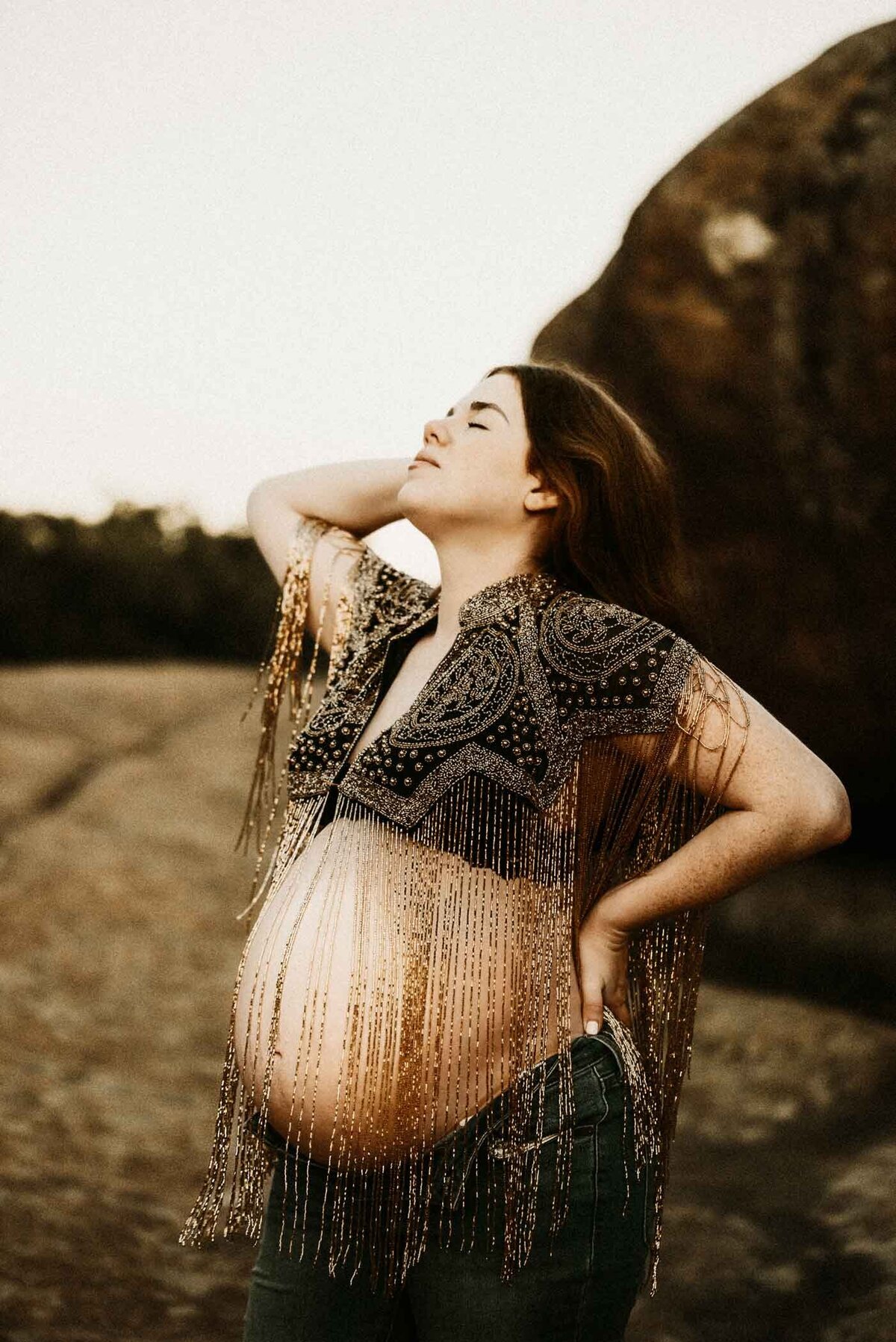 Maternity-Session-at-Elephant-Rocks-Missouri-pregnant-momma-in-jeans-and-golden-top