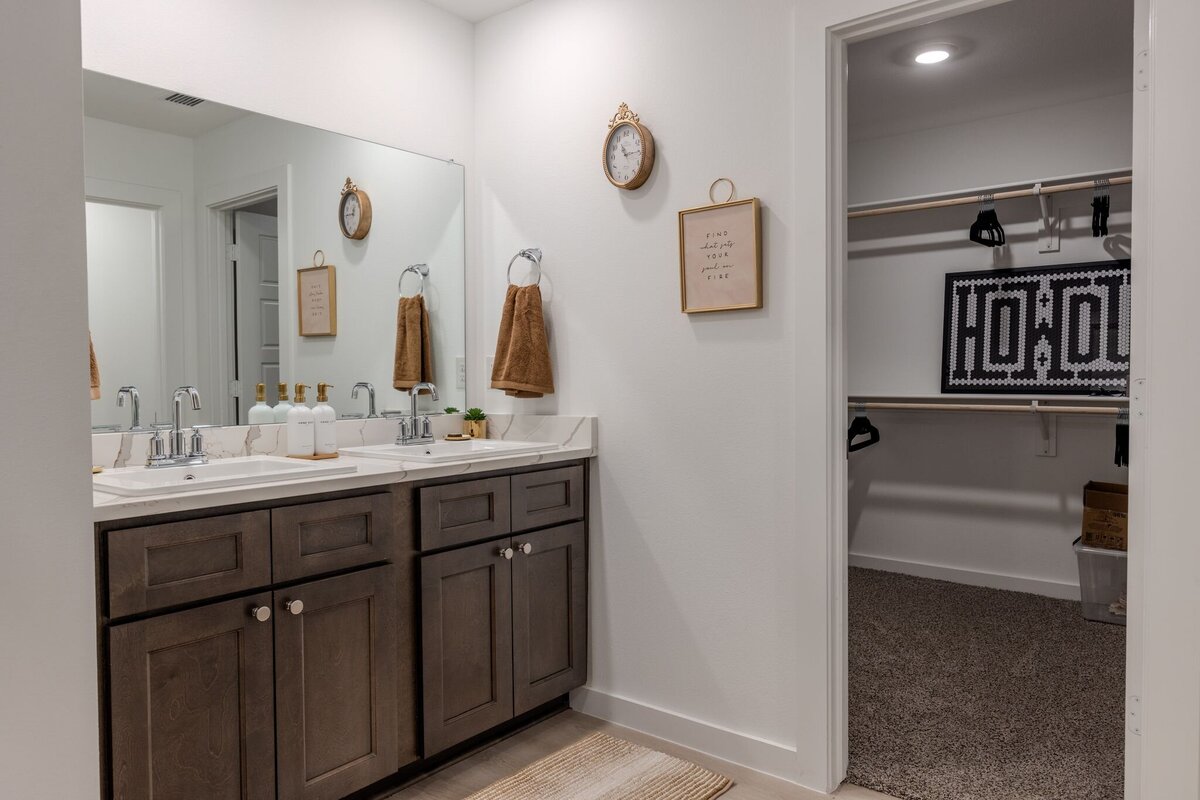 38_806 Hideout-0904-HDR