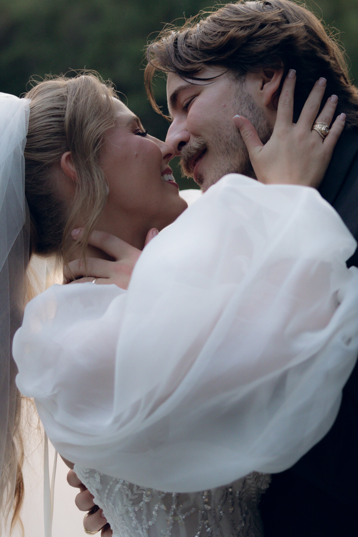 texas-wedding-photography-moody-wedding-venue-emily-snyder-photography