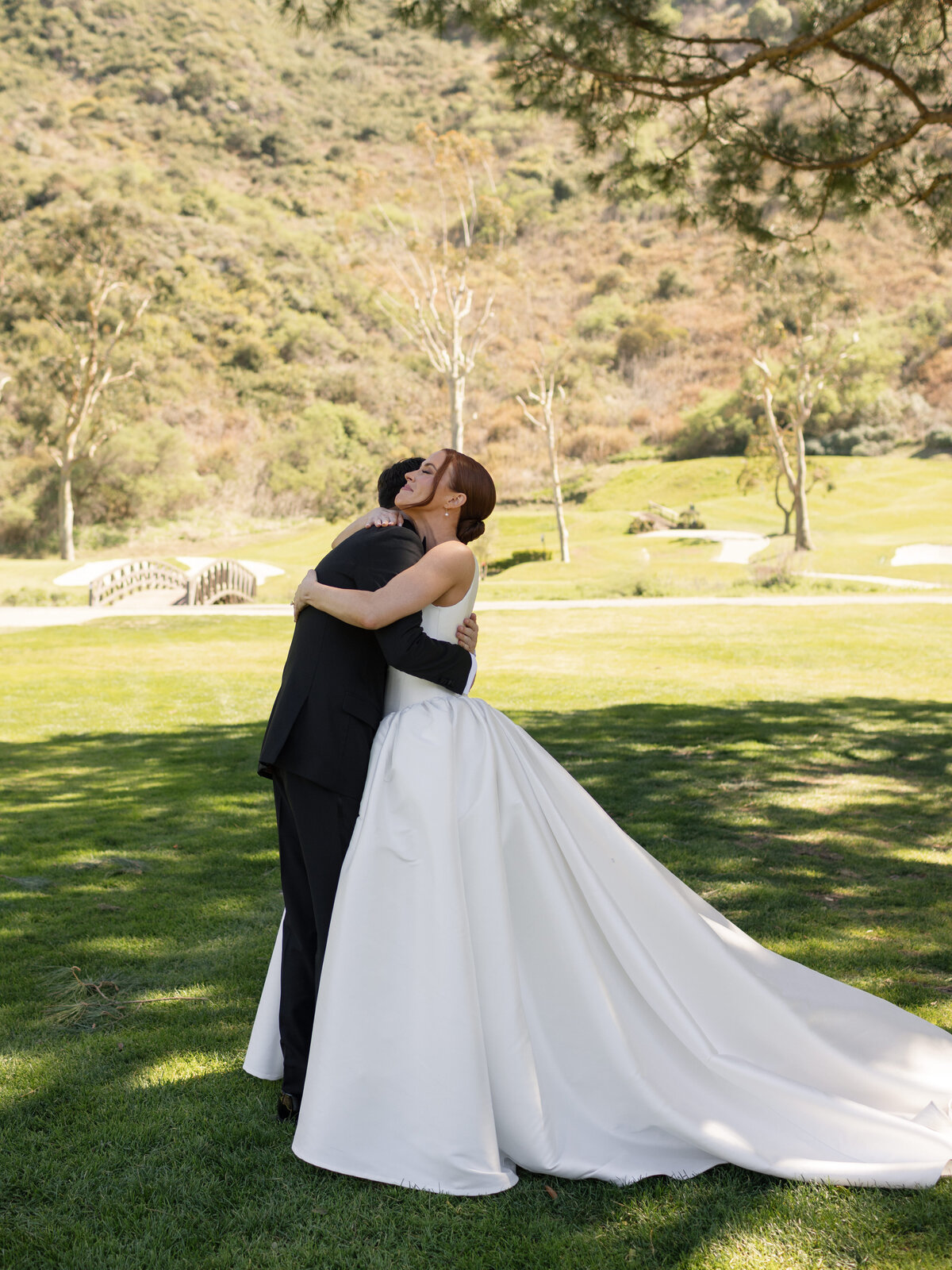 EMILY+CONOR-MCKINLEY-LAGUNA-BEACH-LOS-ANGELES-CALIFORNIA-WEDDING-LUXURY-UPSCALE-RANCH-AT-LB-27