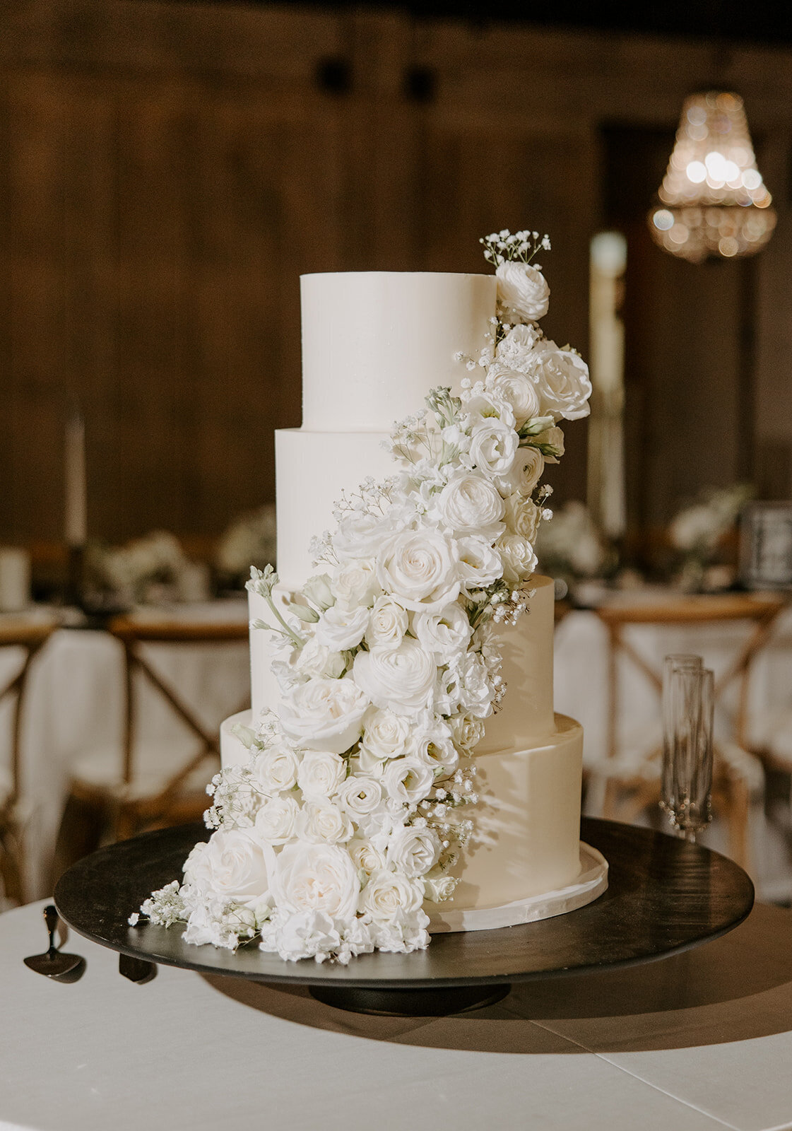 white-wedding-florals-00023