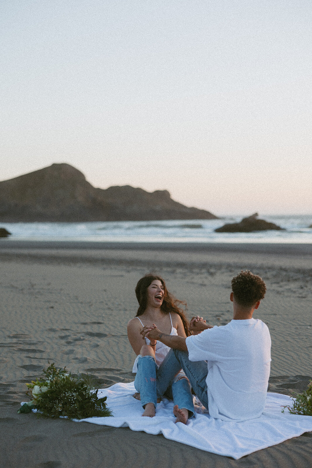 tanya-davids-photo-film-redwoods-california-oregon-coast-documentary-candid-destination-washington-idaho-utah-canada-elopement-wedding-couples-photographer-17