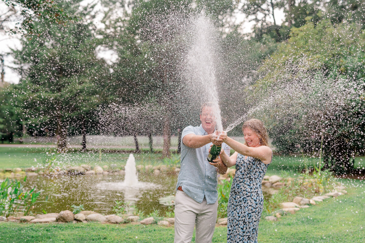 Burr-Mansion-Fairfield-Engagement-Session18