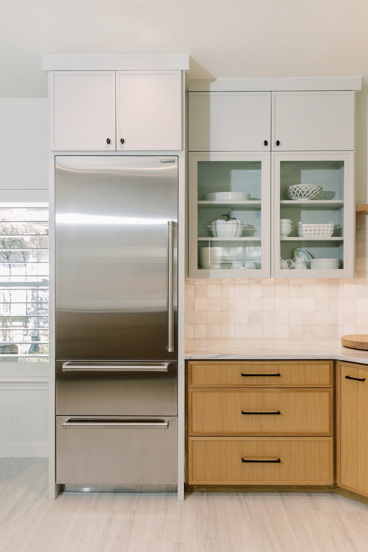 hello-home-modern-kitchen-remodel-natural-wood-cabinets-zellige-backsplash-austin-39