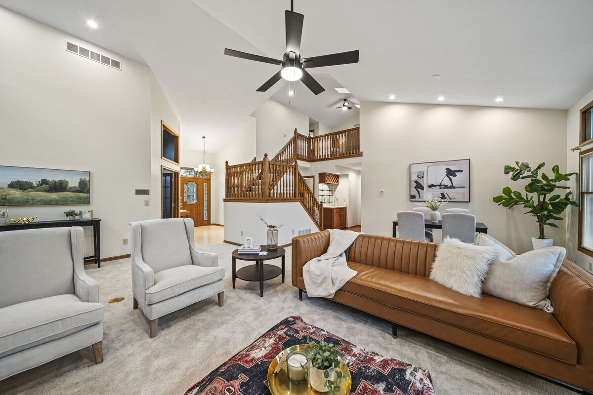 32-web-or-mls-A7405756