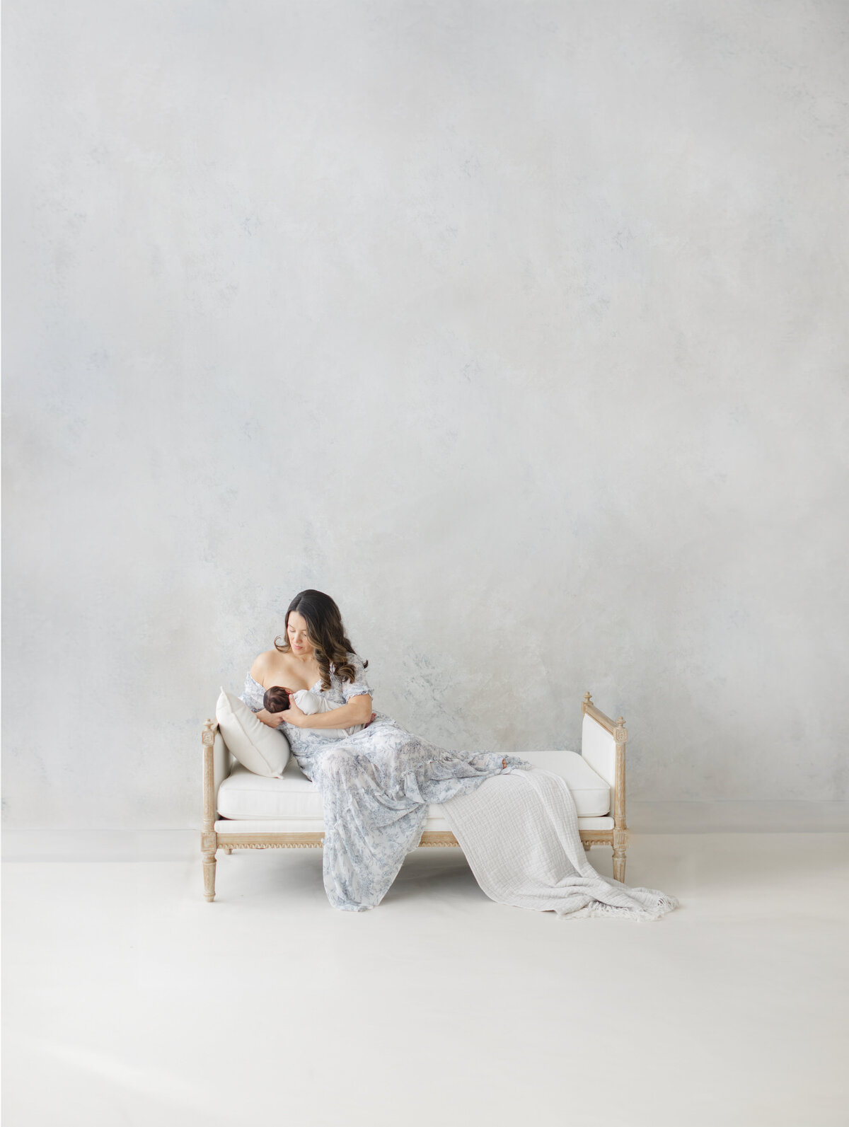 Newborn photography session with siblings at a Philadelphia photography studio - 23