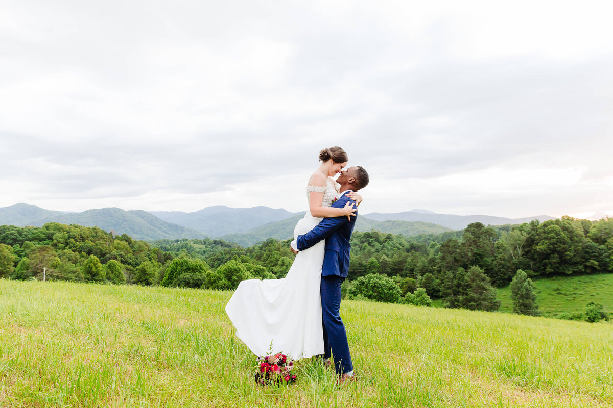 Mountain-Elopement-The-Ridge-NC-58