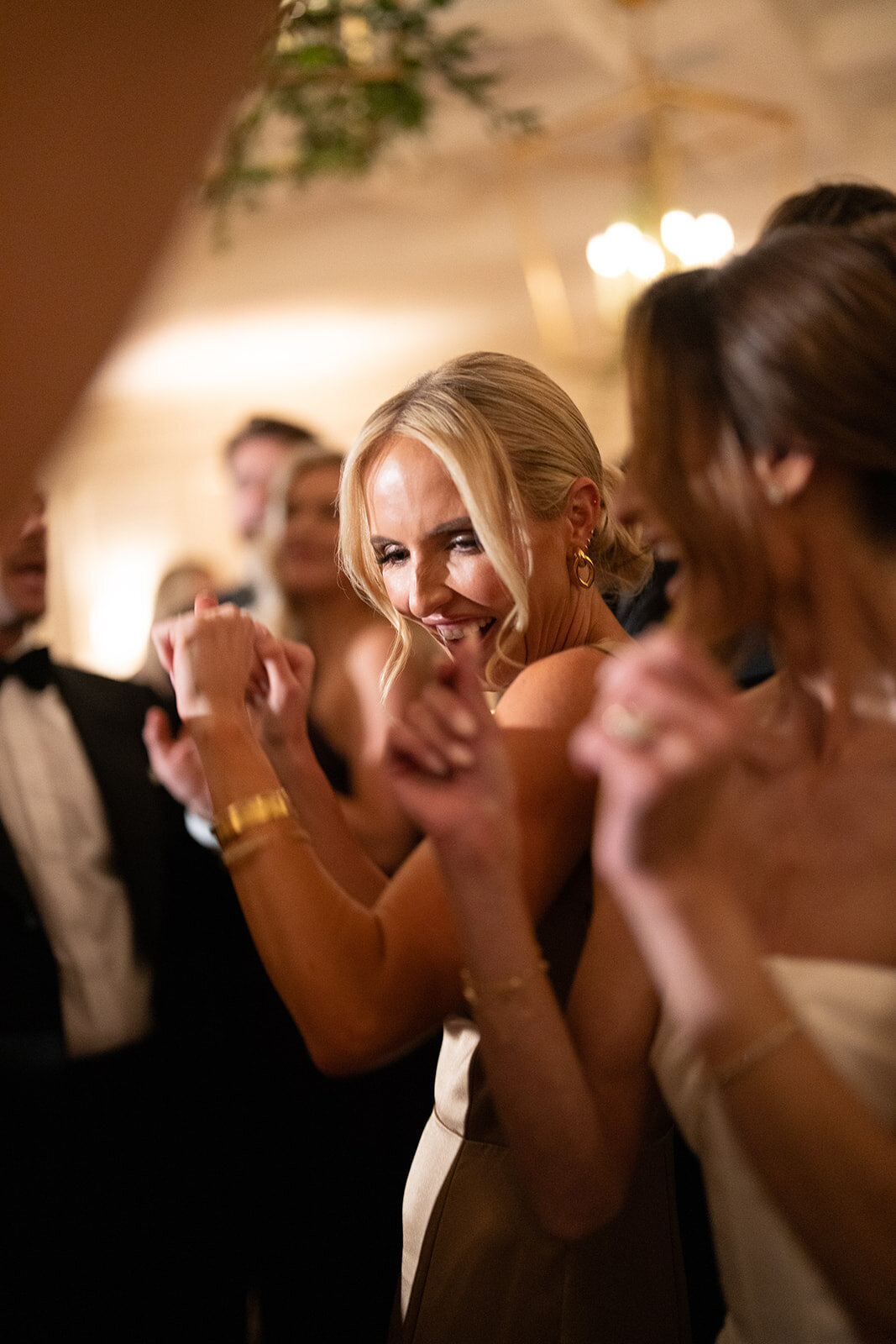 wedding-reception-at-woodway-country-club-ct(1)
