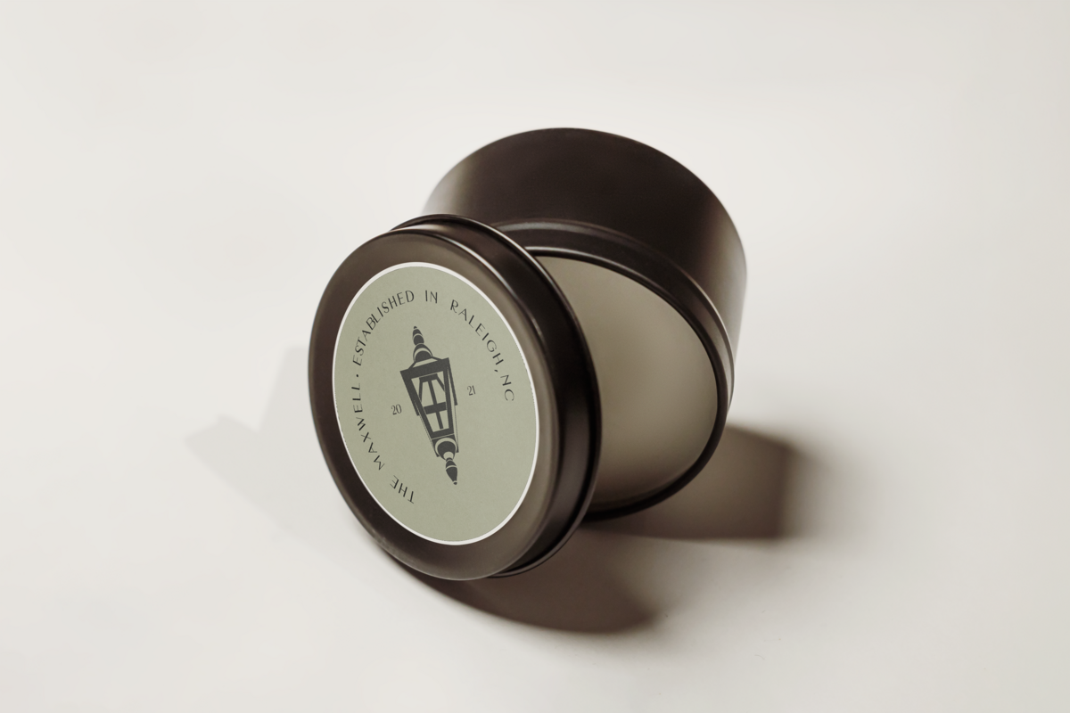 Candle_on_White_Background_Mockup