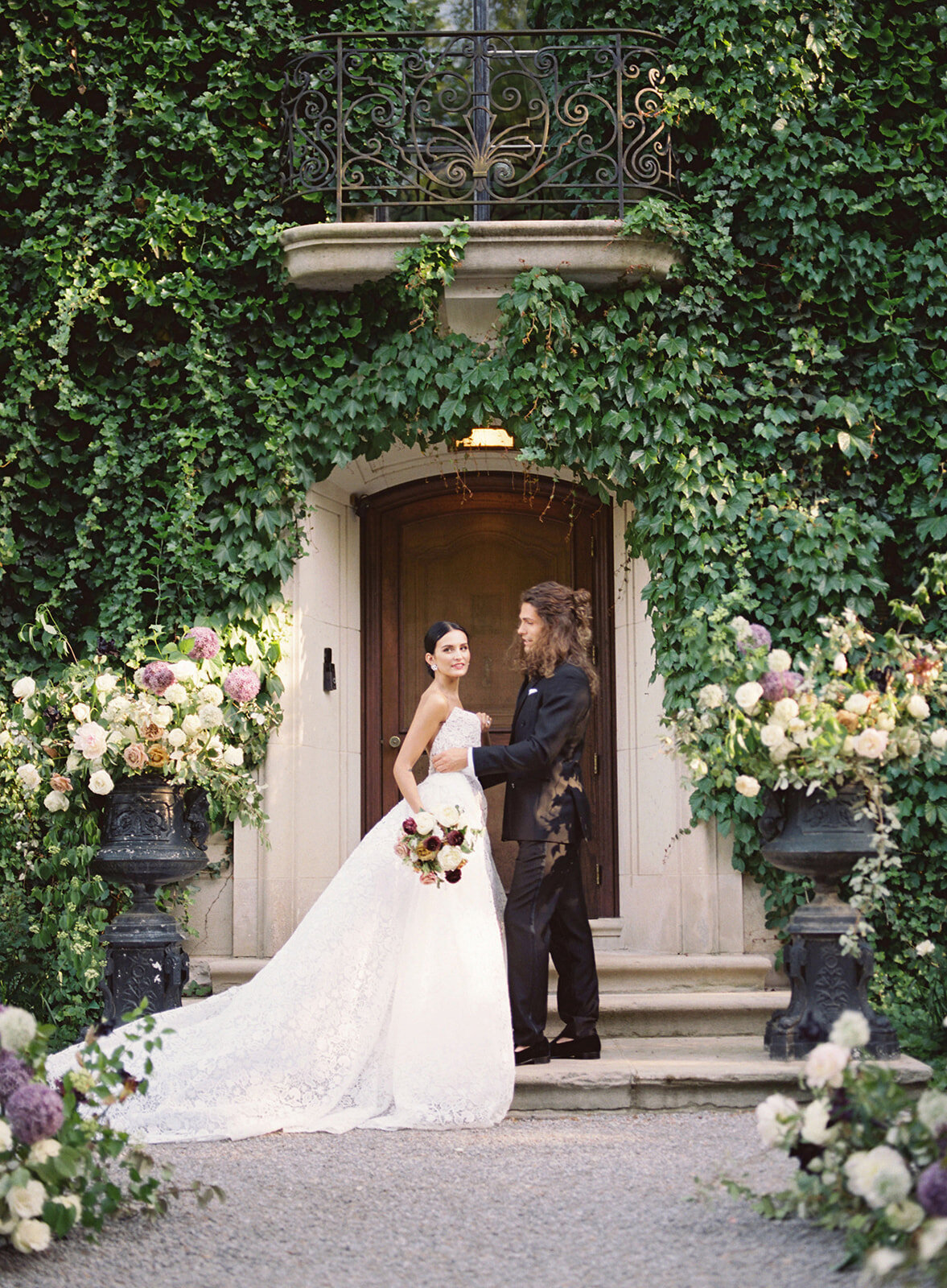 Greencrest Manor - Battle Creek Michigan Wedding Venues - Stephanie Michelle Photography - _stephaniemichellephotog2-R1-E013