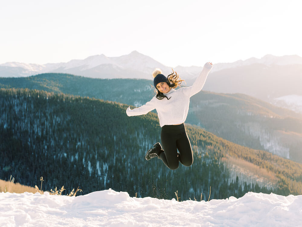 Colorado-Family-Photography-Vail-Colorado-Christmas-Winter-Mountaintop24