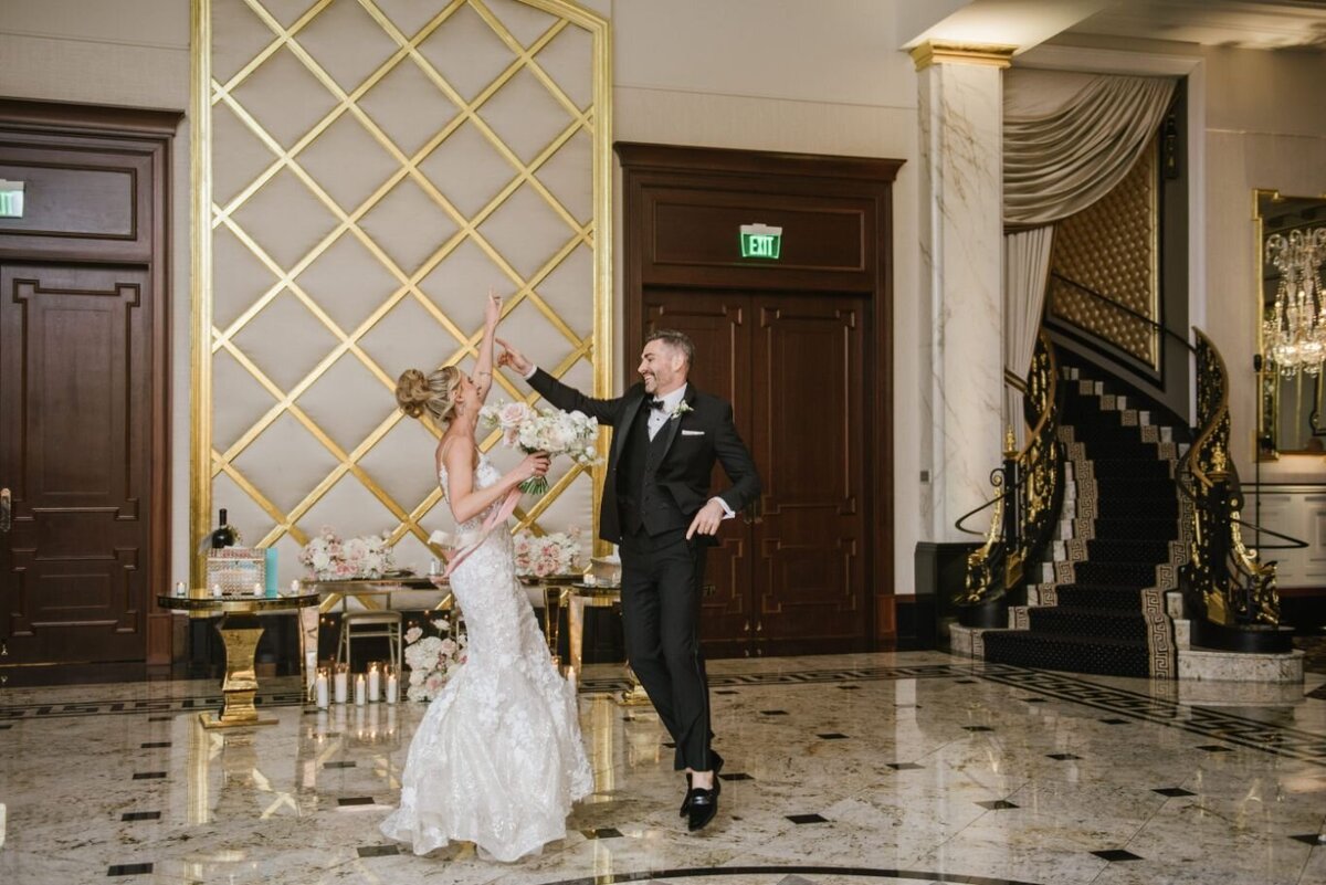 shadowbrook-at-shrewsbury-elegant-wedding-85