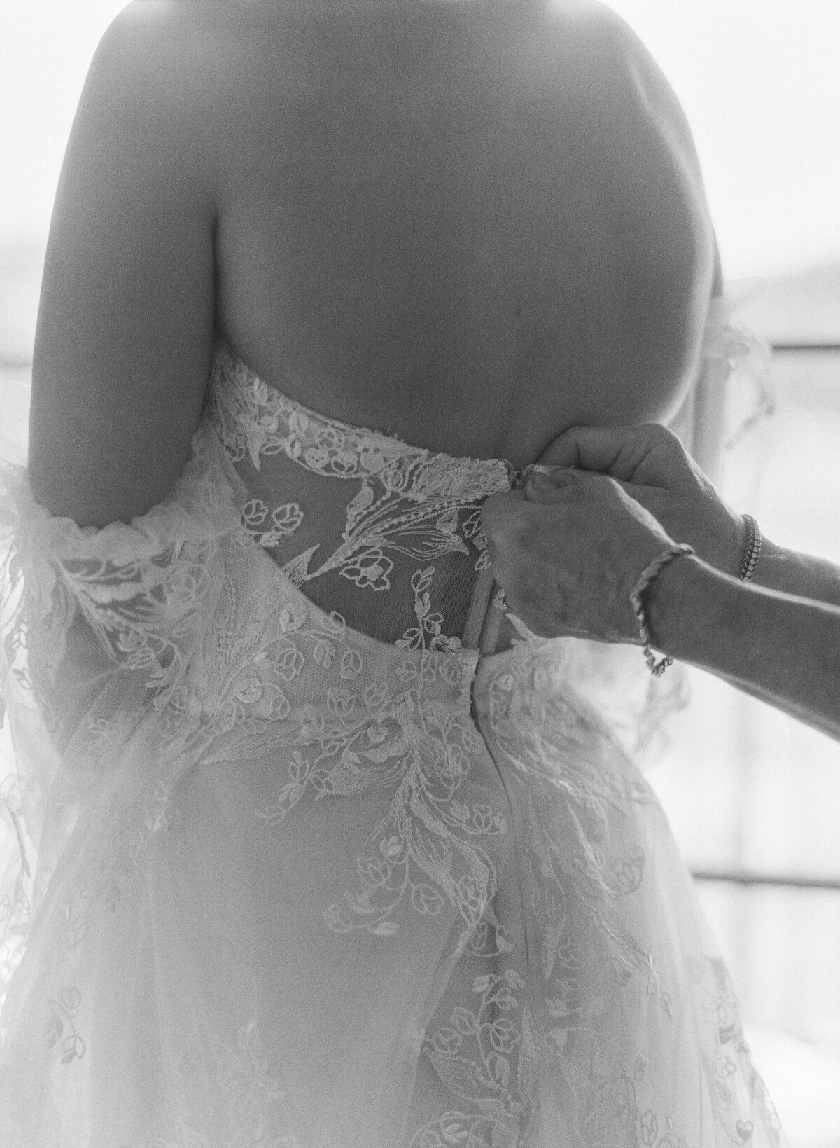 Fredericksburg-Texas-Boot-Ranch-Wedding-13
