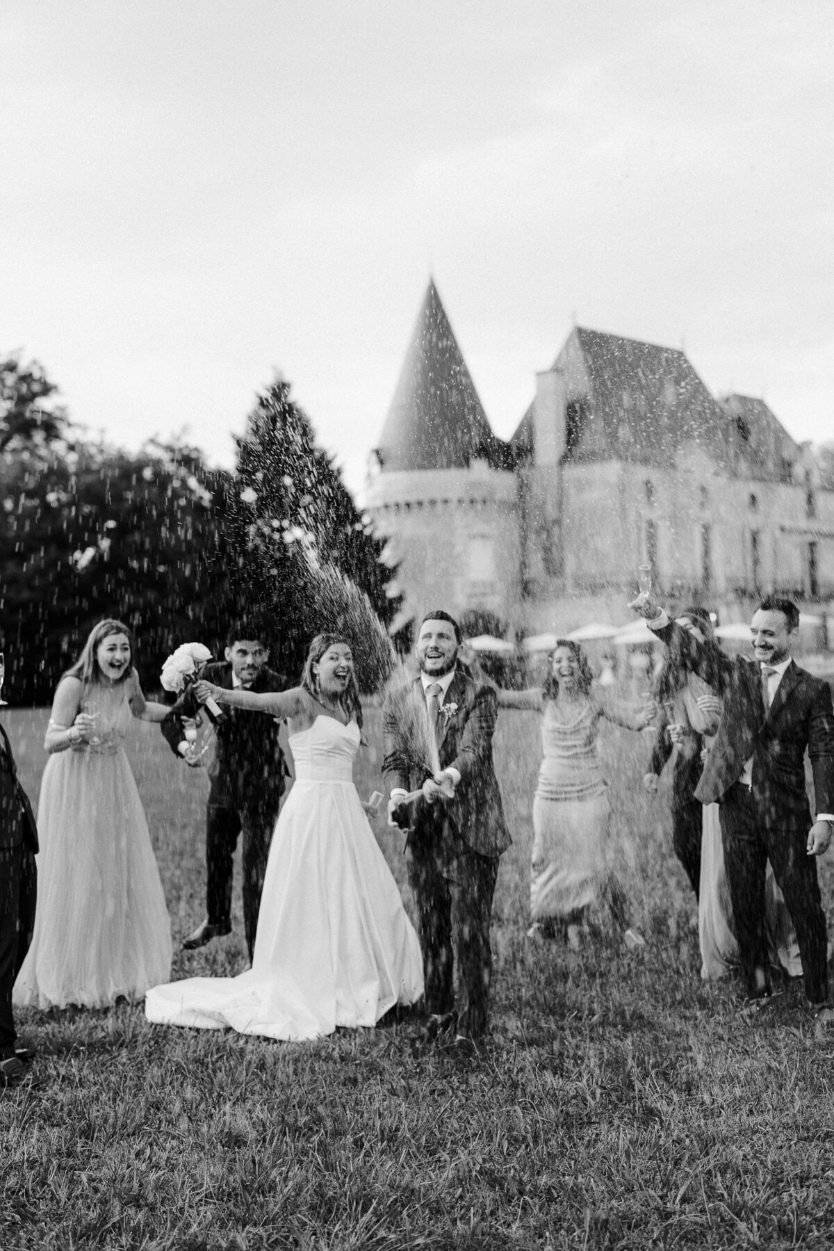 Stylish_Chateau__Des_Pilles_Destination_Wedding_Photographer-96