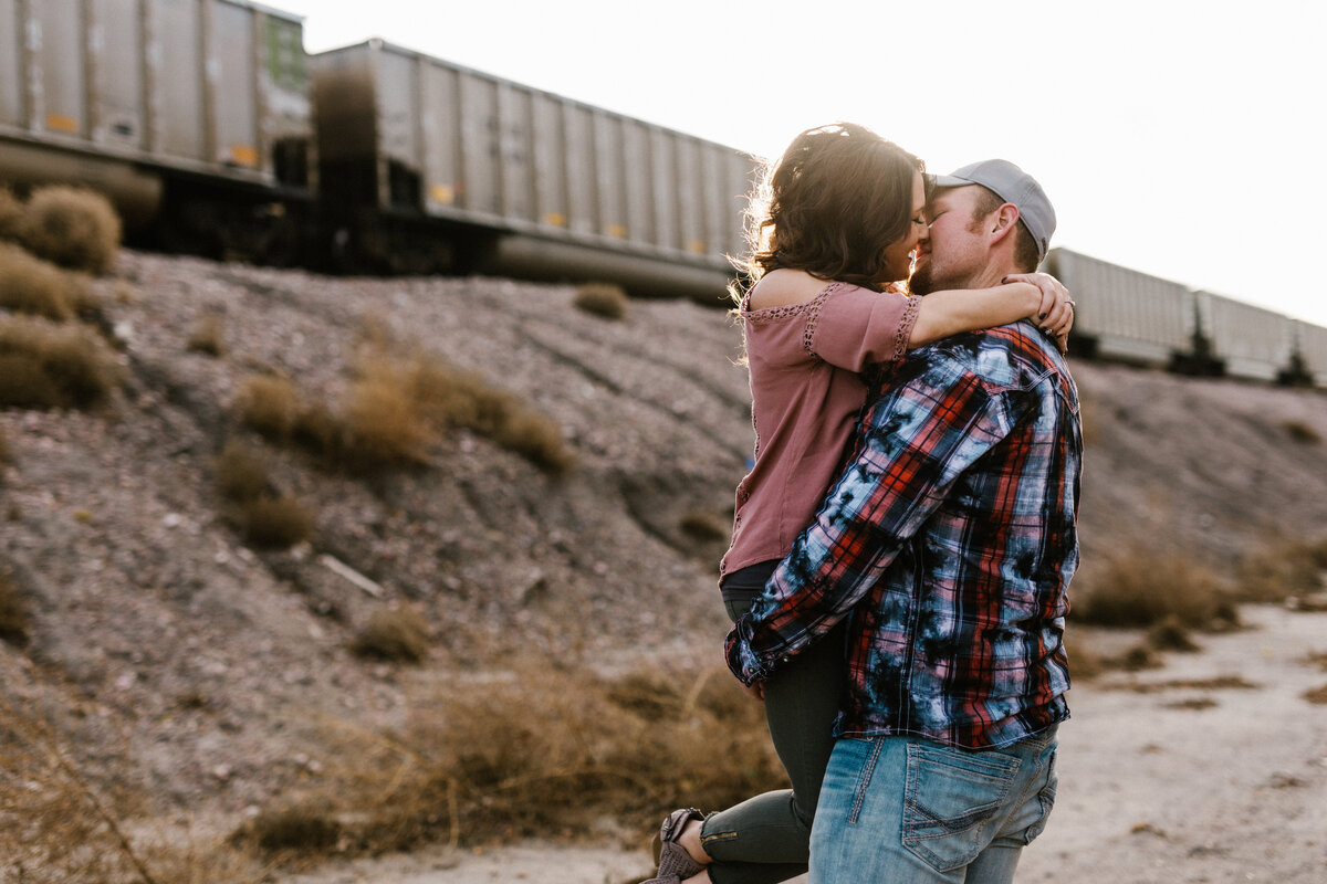 engagemnet-tucson-train