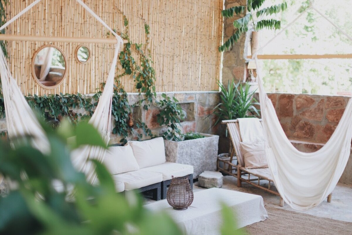 retreat-space-lounge