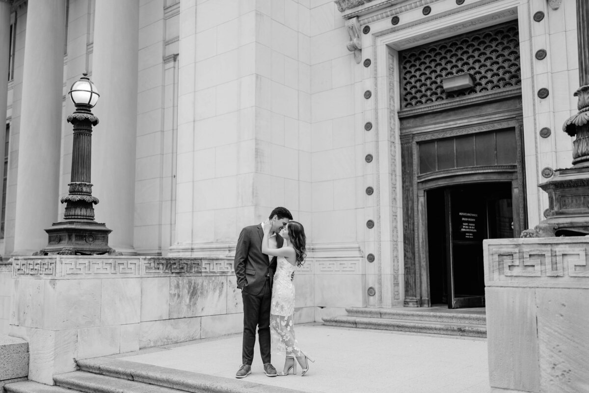 Romantic engagement photographer in Dallas