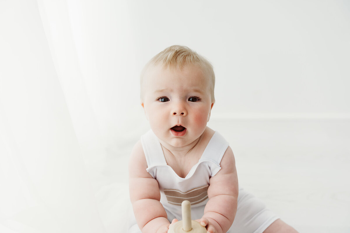 Ian 6 months-11