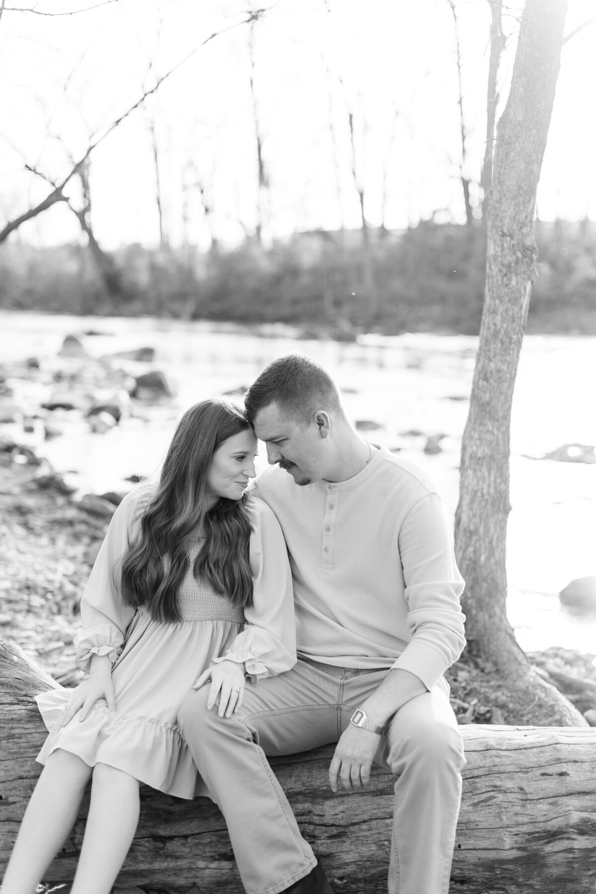 Colorful-Springtime-Greenhill-Park-Roanoke-Engagement-Session-Photography-S-30