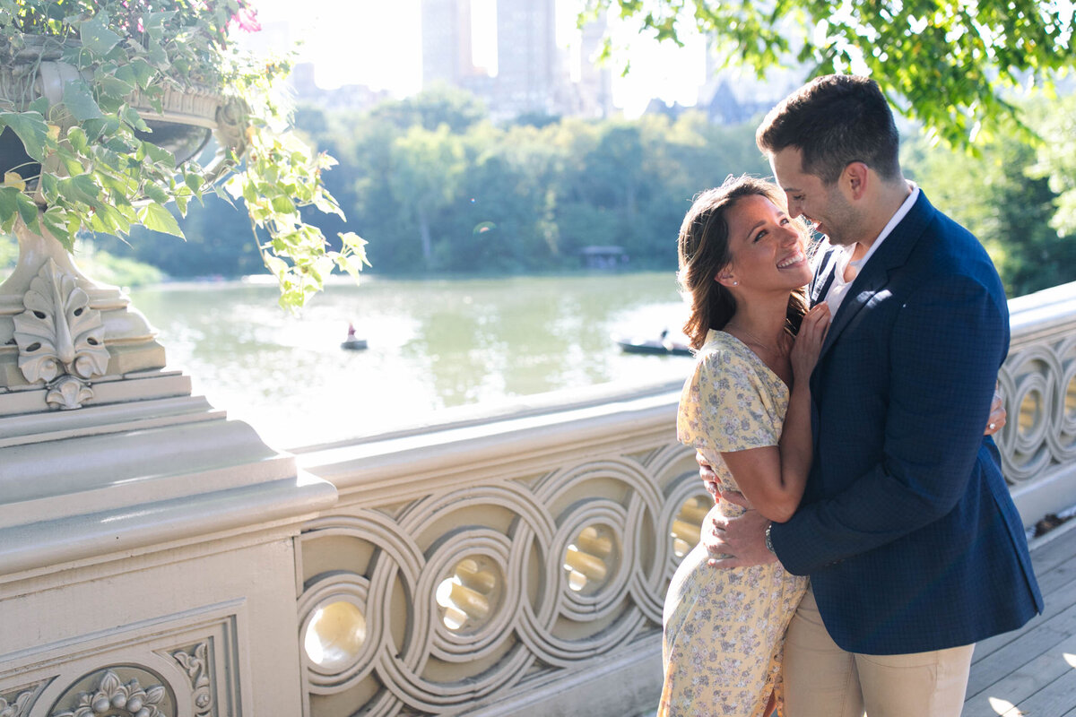 candid-boston-engagement-photographer-zev-fisher061
