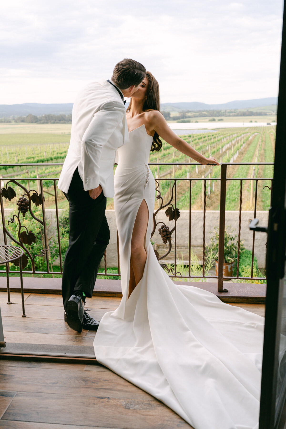 M+M - Couple Portraits-91